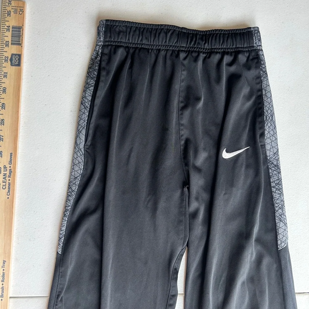 Nike Dri-FIT Athletic Sweatpants Grey Side Panel Graphic Black Boys XL 34in